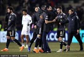 为什么你会开始美化庄家？（你为何会开始为庄家粉饰？）